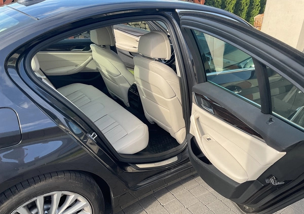 BMW Seria 5 cena 128900 przebieg: 86000, rok produkcji 2017 z Jedwabne małe 56